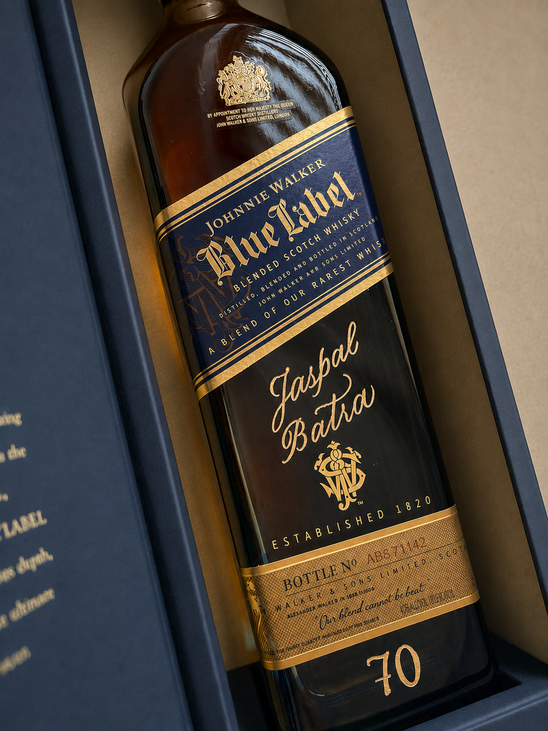 Johnnie Walker Blue Label whisky bottle with personalized engraving in a box